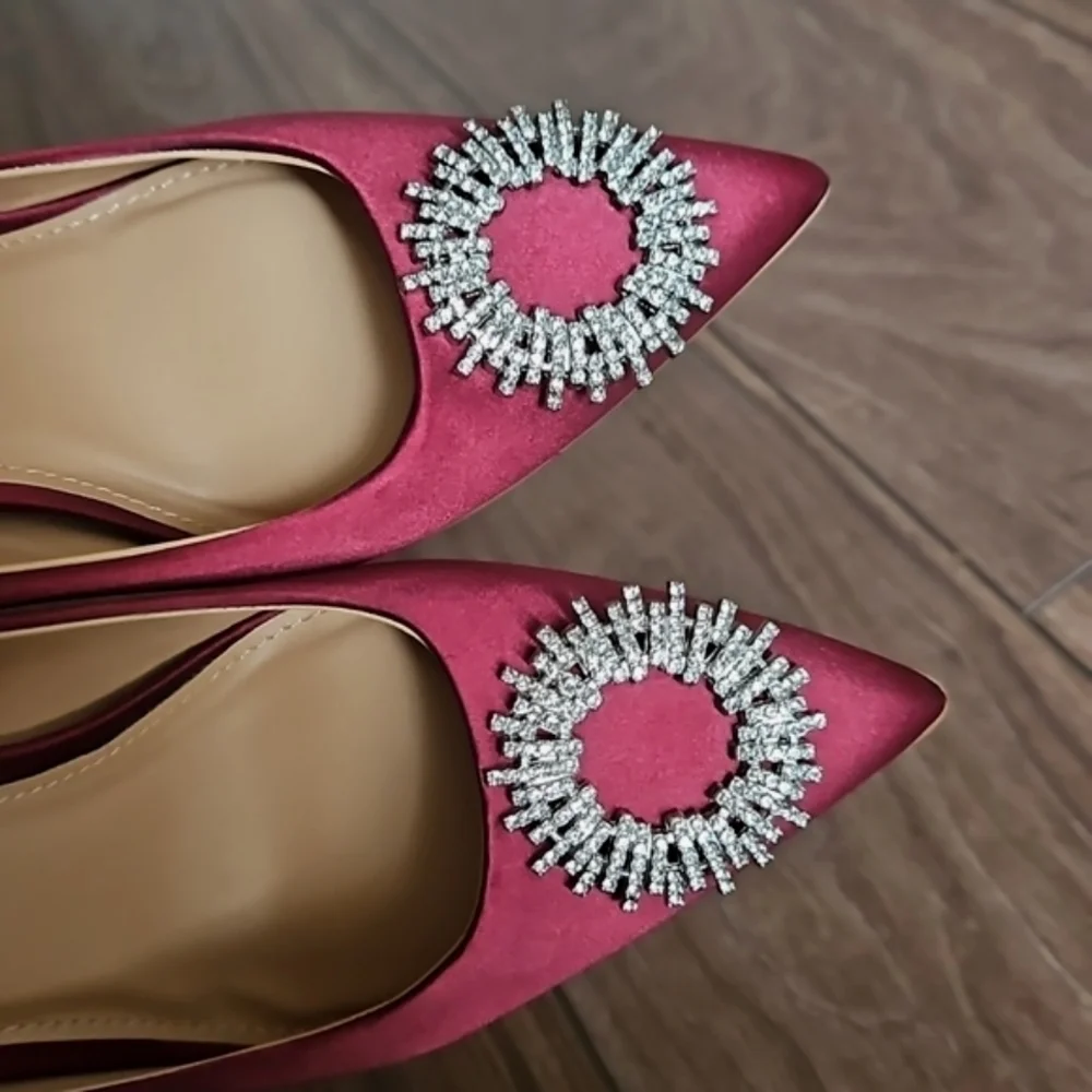 NEW! EXPRESS Deep Burgandy Satin Rhinestone Pointed Toe Heeled Pumps 10.